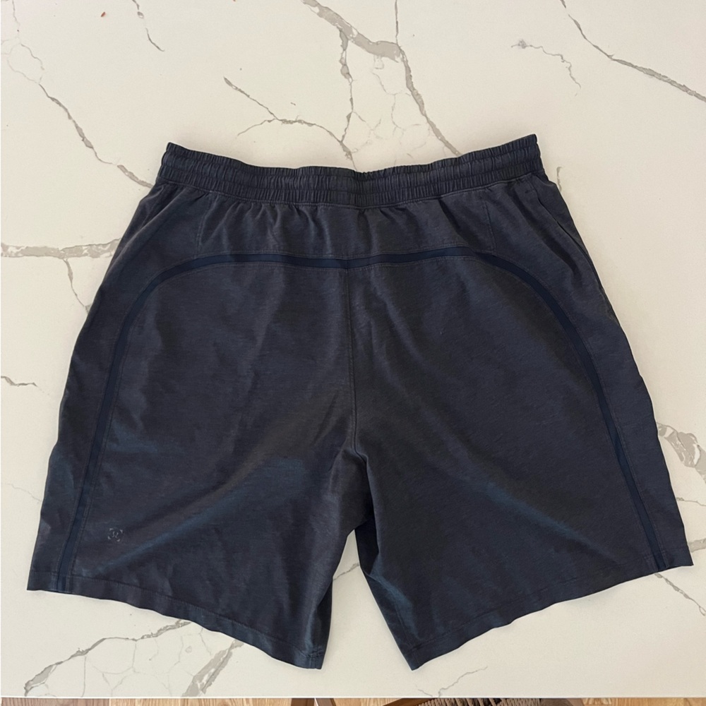 Lululemon Men’s Pace Breaker Shorts 9” in Navy NWOT